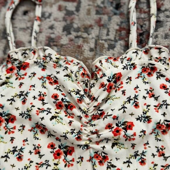 Stretchy Floral Dress - Picture 2 of 6